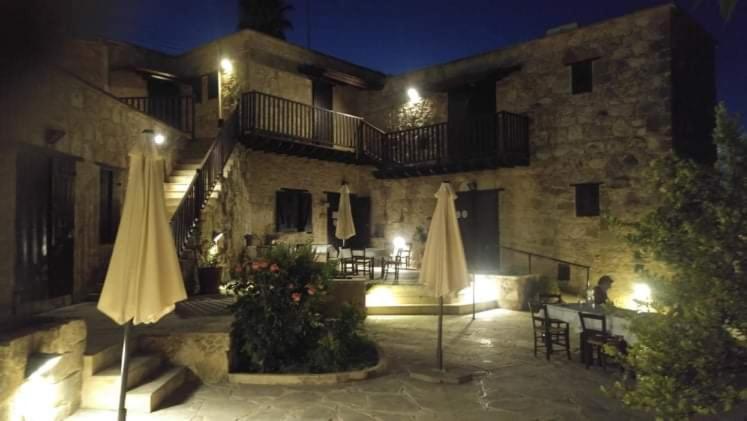 Amarakos Guesthouse Λειτουργεί Υπό Νέα Διεύθυνση Kato Akourdalia Exterior photo