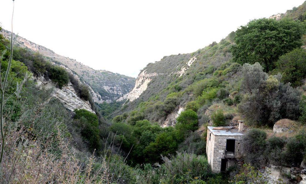 Amarakos Guesthouse Λειτουργεί Υπό Νέα Διεύθυνση Kato Akourdalia Exterior photo